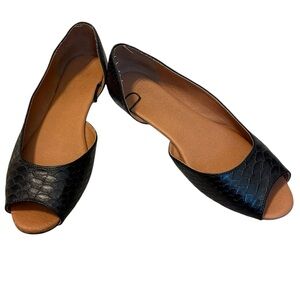 2/$25 H&M - Black Snakeskin Peep-Toe Flats